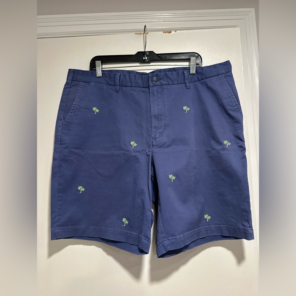 Lands’ End Men’s Sz:40 Dusty Blue Palm Tree Embroidered AOP Classic Chino Shorts